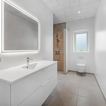 Preciosa Casa En Con Wifi * Tarm